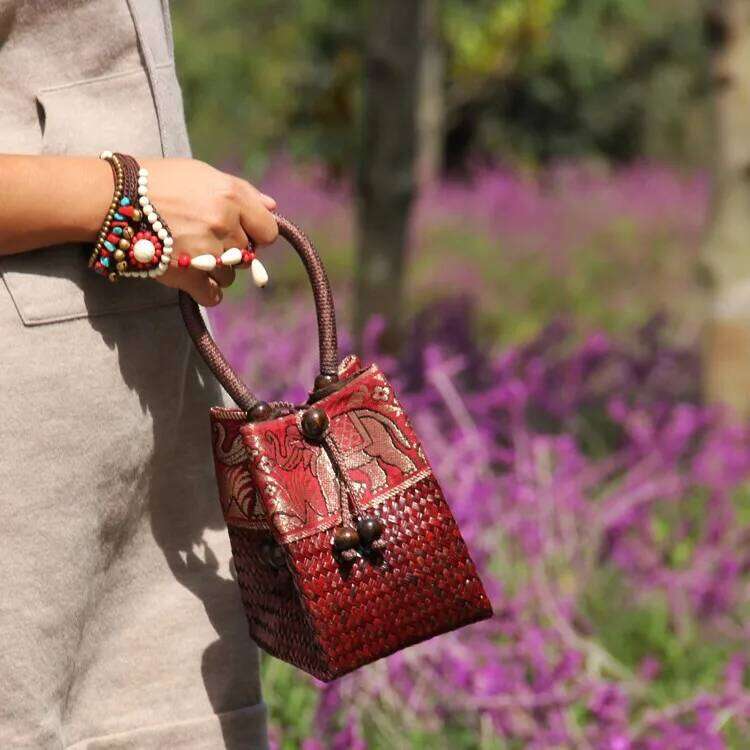 Rattan Handbag Vintage Distressed Straw Woven Mini tote Bucket Bag women clutch bag