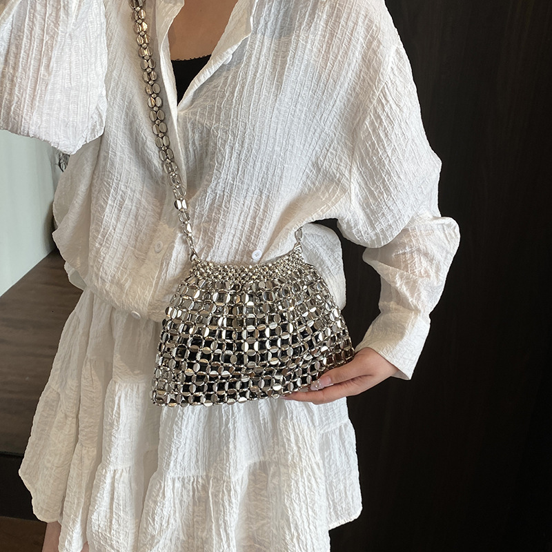 2025 Silver Flat Bead Hollow Single Shoulder Bag Bean Handmade Beaded Fashion New for Womenx