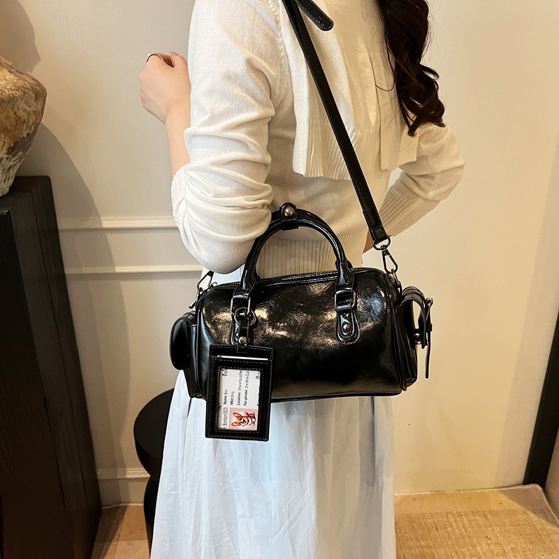 designer Niche Bowling Ball Women's Bag 2025 New High-end Sweet Cool Handbag Ins Korean Style Trendy Shoulder Crossbody Bag