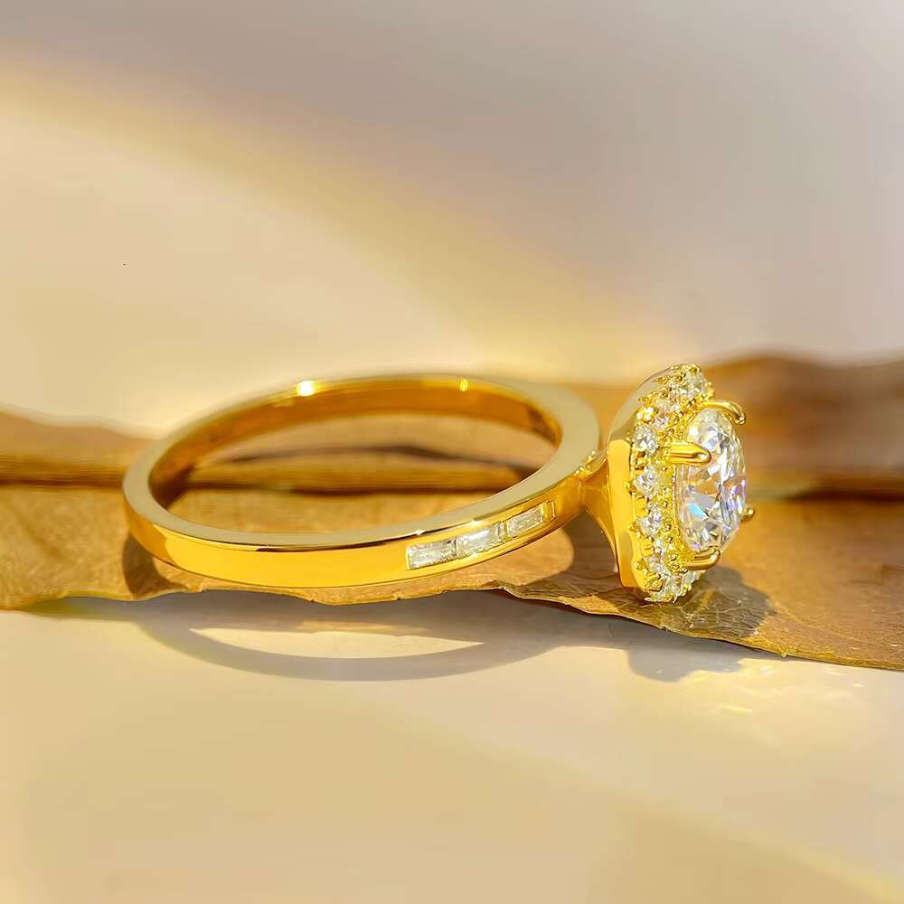FOXI 18k Gold Plated Ring Round Brilliant Diamond Halo Engagement Ring GRA Certified 925 Sterling Silver Moissanite Wedding Ring