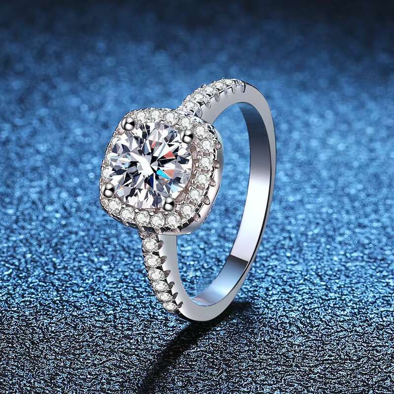 Classic Jewelry Wholesale Round Cut Moissanite Ring for Ladies High-end Ring Couple Ring 1ct