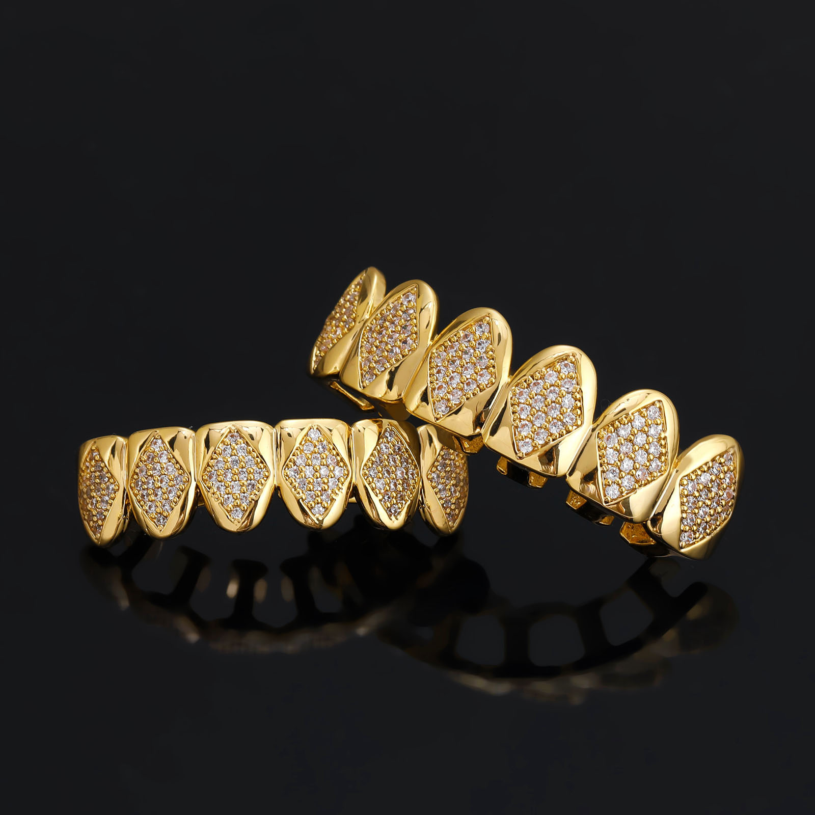 Hip Hop Diamond-Shaped Braces Micro-Paved Moissanite Halloween Costume Braces Personality Cool Big Gold Teeth moissanite