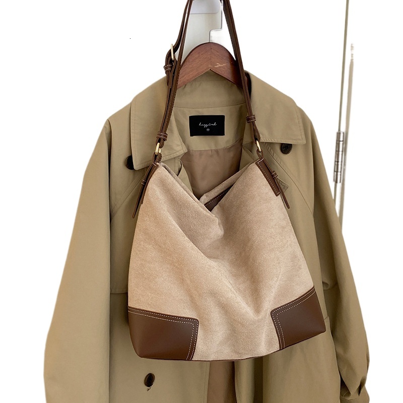 designer Niche Commuter Bag for Women 2025 New Trendy Fashion Tote Bag Versatile Ins Style Large Capacity Shoulder Bucket Bag