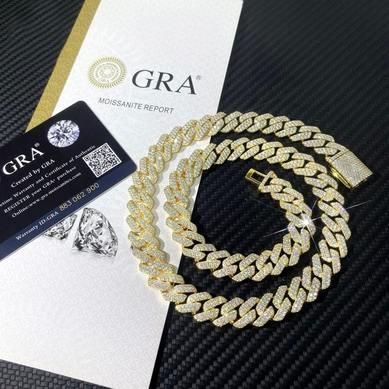 Fashion Design Solid Sier Gra Moissanite 18mm 20mm Wide Dia Iced Out Pendant Necklace Cuban k Chain for Rapper Noble quality
