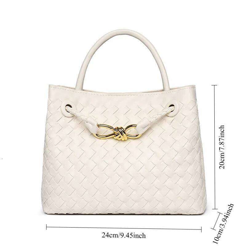 Niche Leather BagShoulder MessengerBag Popular Hand-woven Women's Bag FashionVersatileTemperament Handbag Purses and Handbags