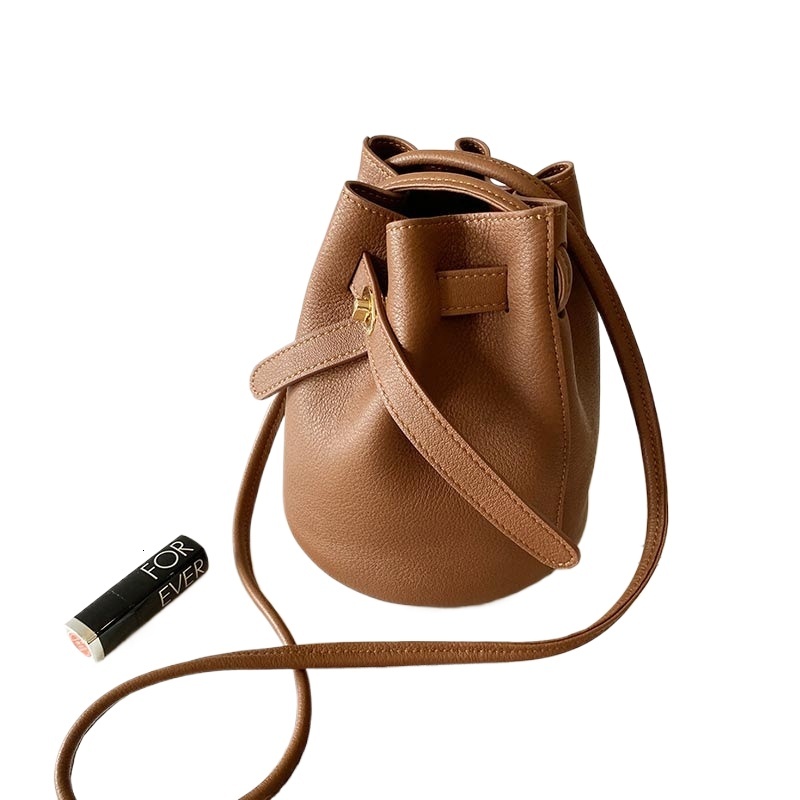 designer Trendy Small Bag for Women 2025 New Fashion Autumn Winter High-end Retro Bucket Bag Fashion Versatile Shoulder Crossbody Bag