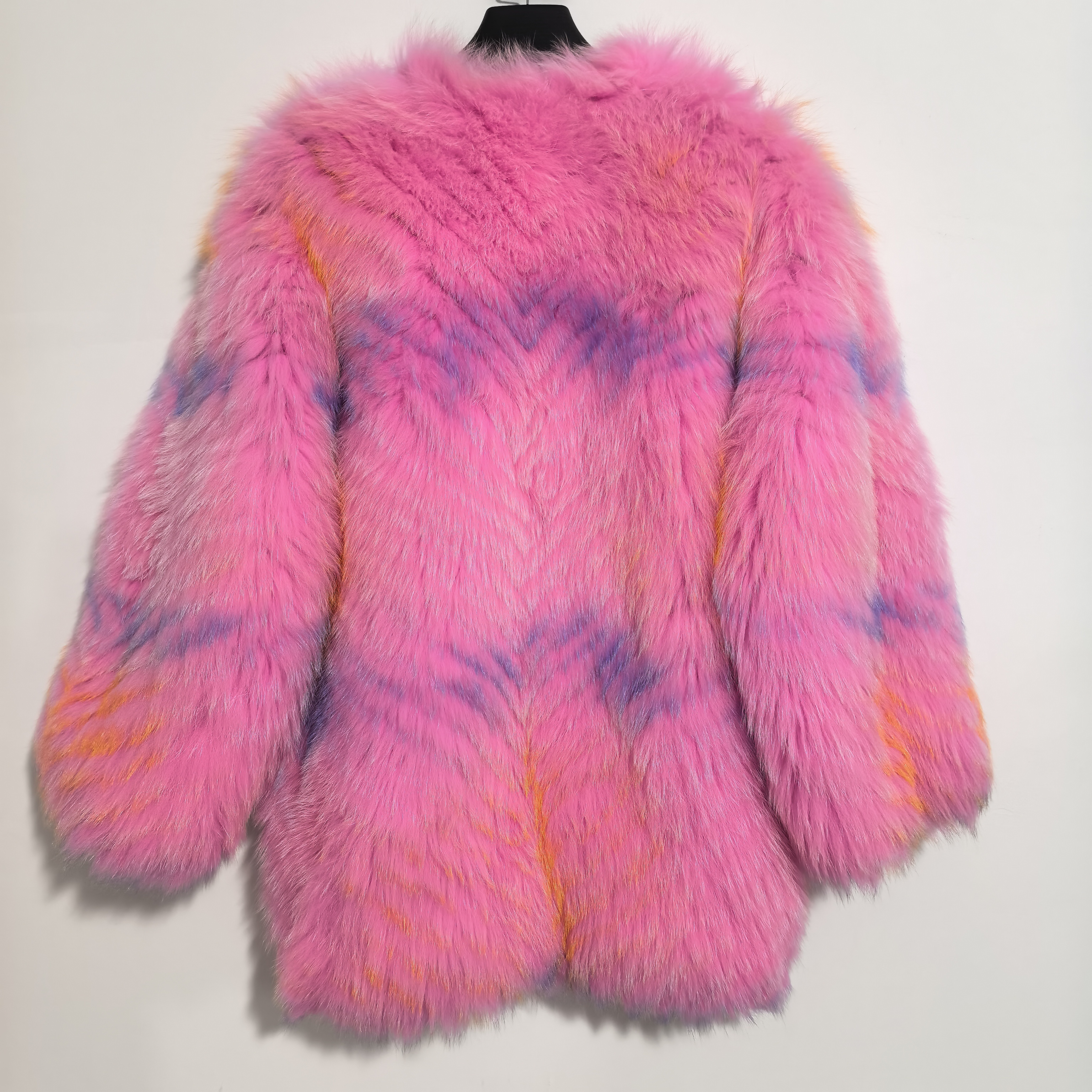 Elegant Female Winter Outfit: Luxurious Genuine Raccoon-Fur Coats for Cold Weather Protection