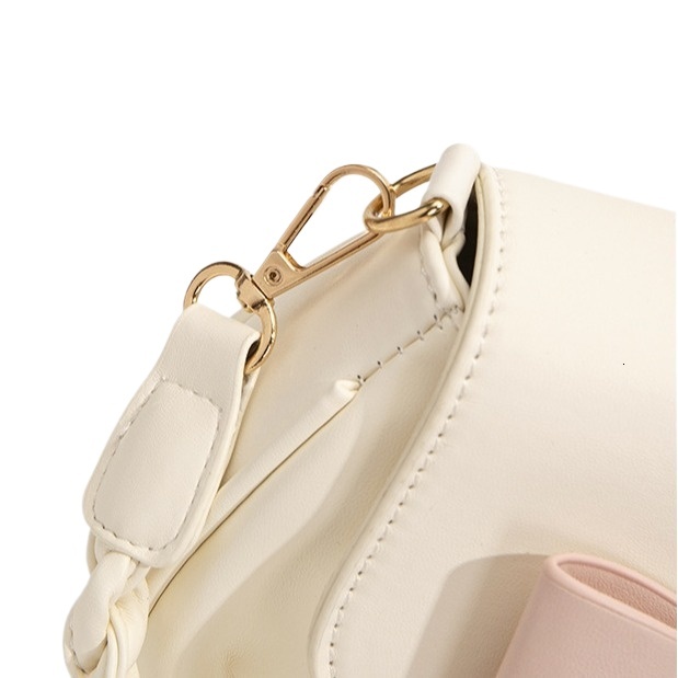 designer 2025 New Niche Women's Bag Versatile Shoulder Crossbody Bag Small Bag Summer Small Square Bag Casual Underarm Bag