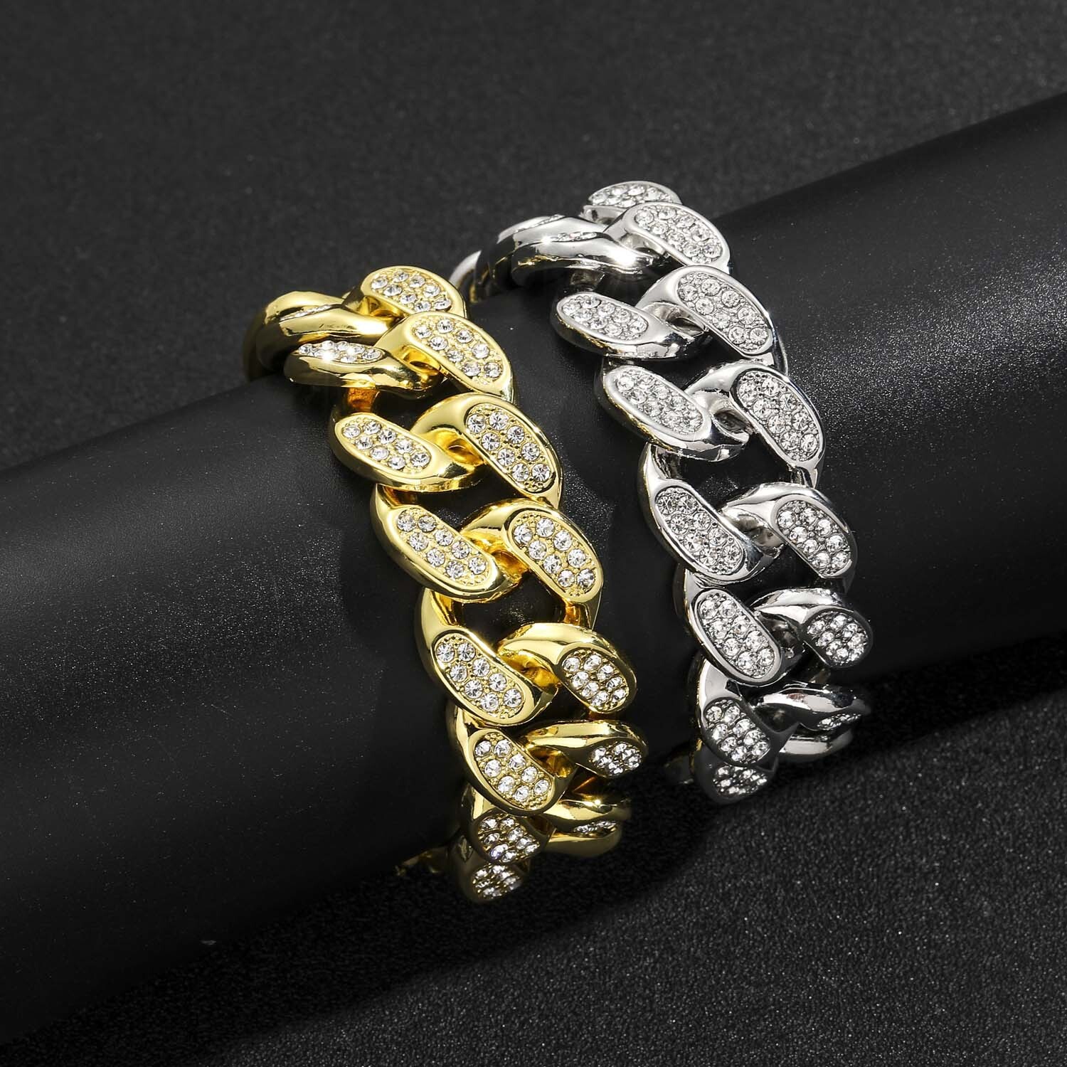 Bold Exaggerated Hip-Hop Bracelet Cuban Chain 20mm Thick Heavy Craft Large Buckle Head Inlaid with Diamonds Street Style Mens Bracelet moissanite