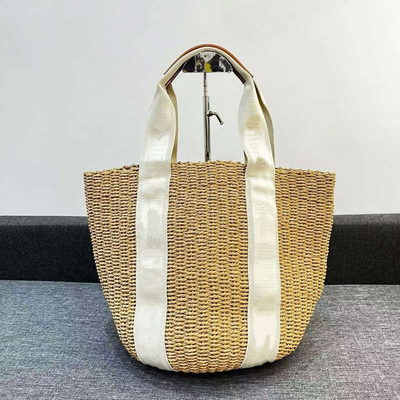 Straw Beach Tote Woven Straw For Women Large Capacity New Versatile Shoulder Vacation Beach Commuter Bucket Bag Crossbody Bag
