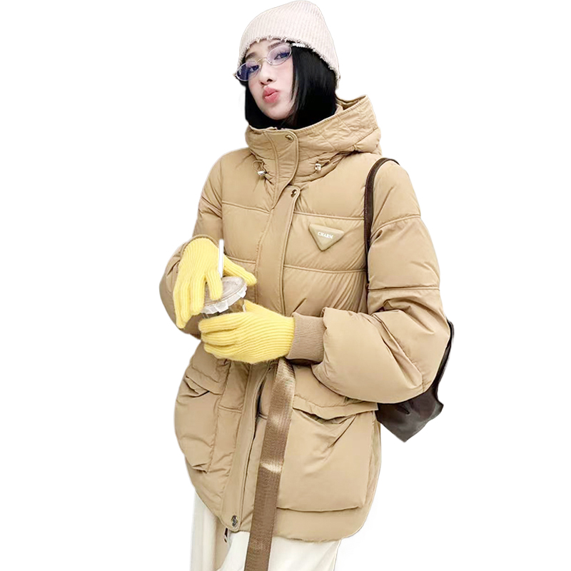 Trendy Mid-Leg Women's Padded Coat - Fashionably Cozy Winter Wear