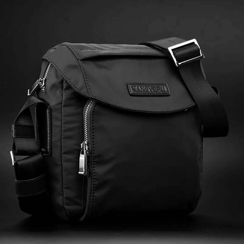 New Men Shoulder Bag Casual Large Capacity Waterproof Retro Zipper Male Messanger Crossbody Outdoor Solid Color Bags Wholesale