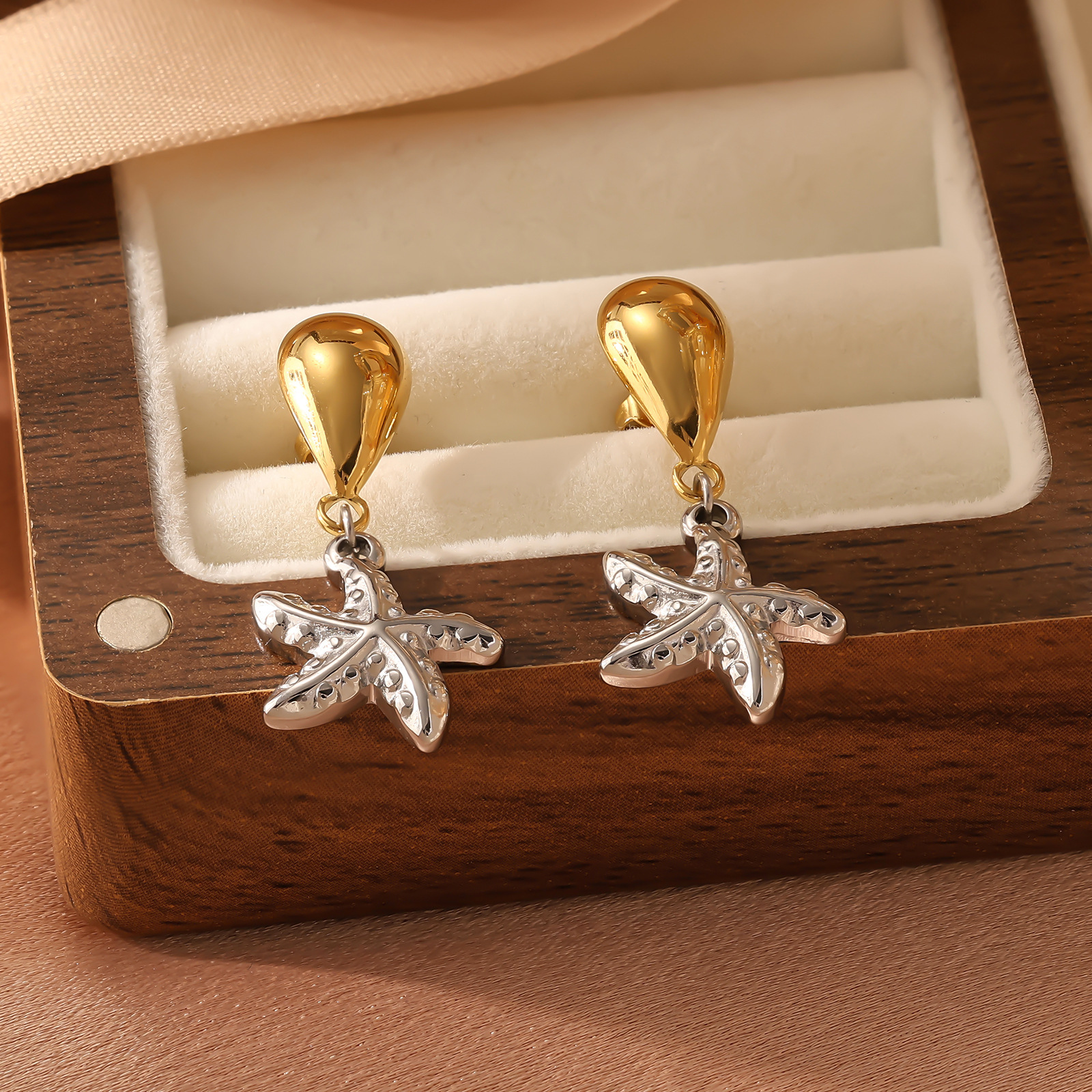 Fashion Simple Stainless Steel Plated Drop Earrings for Women