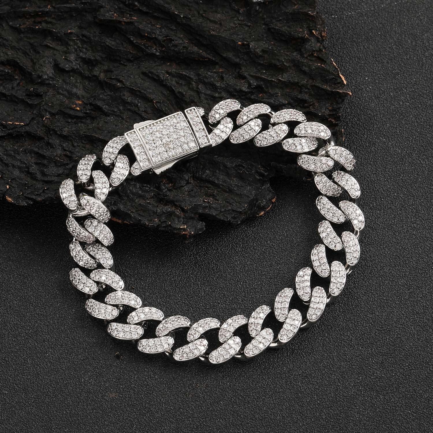 Hip Hop Bracelet 12mm Cuban Chain Micro Set Moissanite Spring Buckle Personalized Fashion Mens Hip Hop Bracelet Accessories moissanite