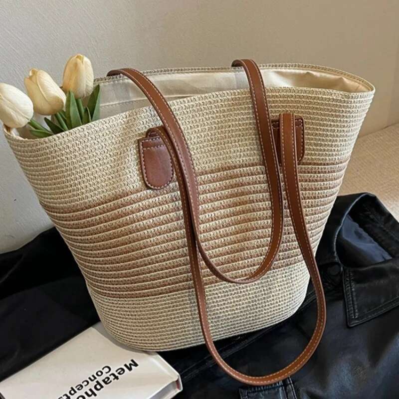 Straw women's summer inswind 2024 new beach seaside outdoor travel vacation large capacity shoulder bag