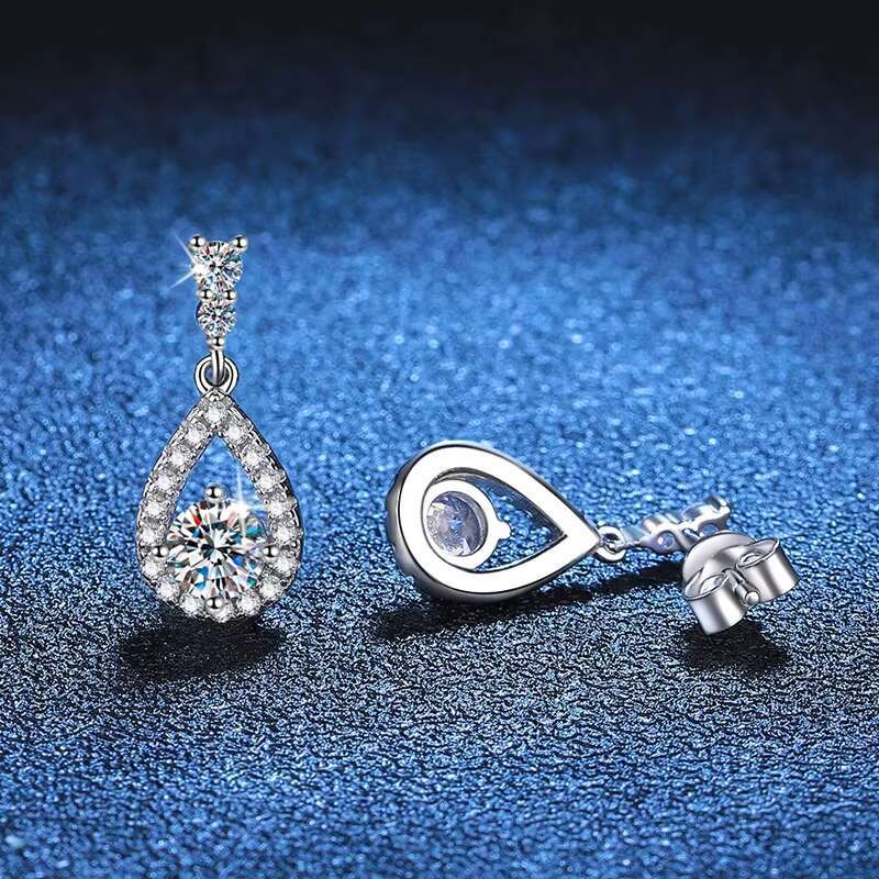 Luxury 925 Sterling Silver Moissanite Earrings Drop Pear Earrings 0.5ct D Color Moissanite Earrings for Women