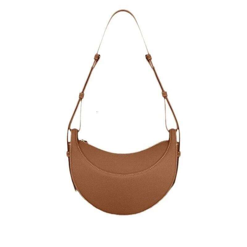 French Niche Design Single Shoulder Crossbody Crescent Bag