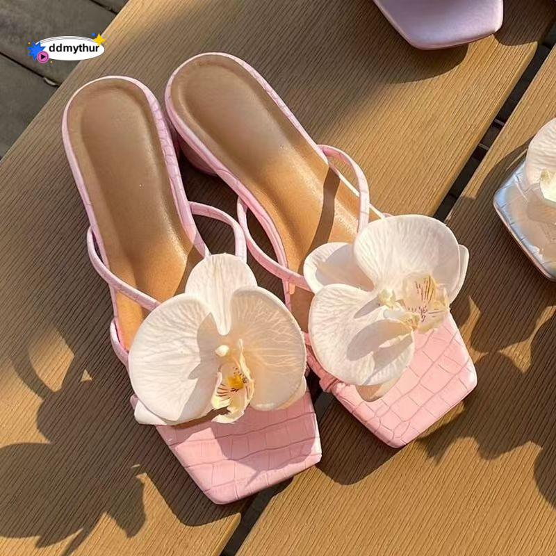 Sheepskin Version~Thailand Niche Floral Sandals for Women Summer Comfortable Square Open Toe Chunky Heel Outdoor Half Mules High Heels