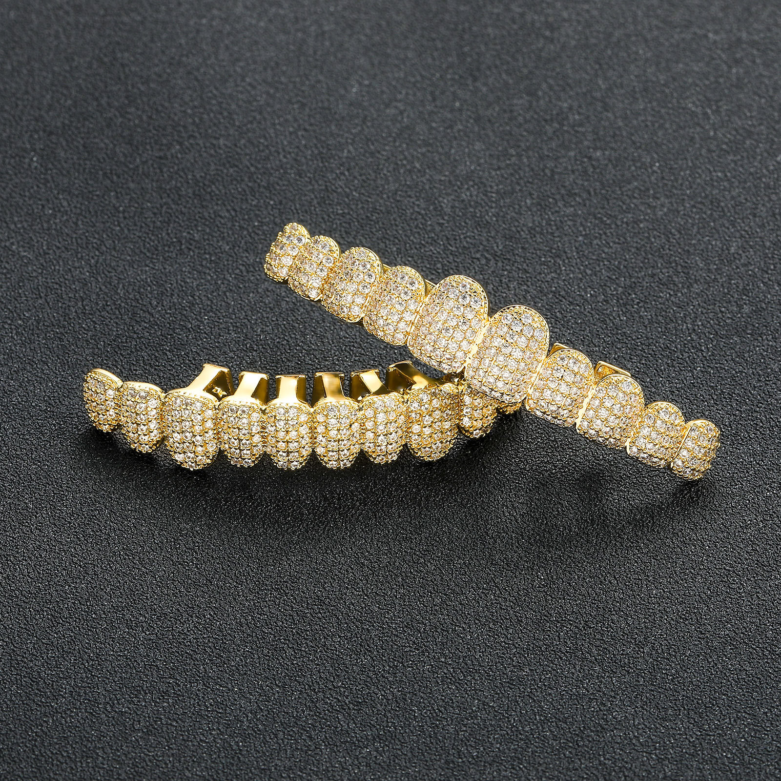 10 Teeth Full Diamond Irregular Gold Teeth Set HIPHOP Men Super Flash Hip-Hop Teeth Accessories Halloween moissanite