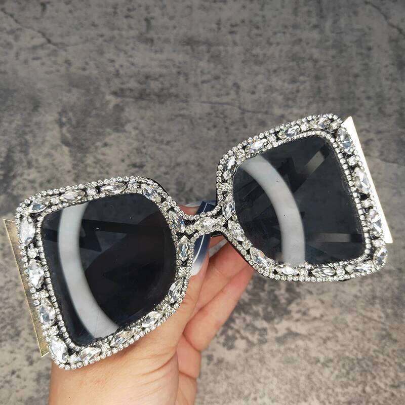 ICGUAA Retro Oversized Crystal Sun Glasses 2022 Festival Dia Designer Brand Women Bomb Sunglasses Rhinestone designer bag