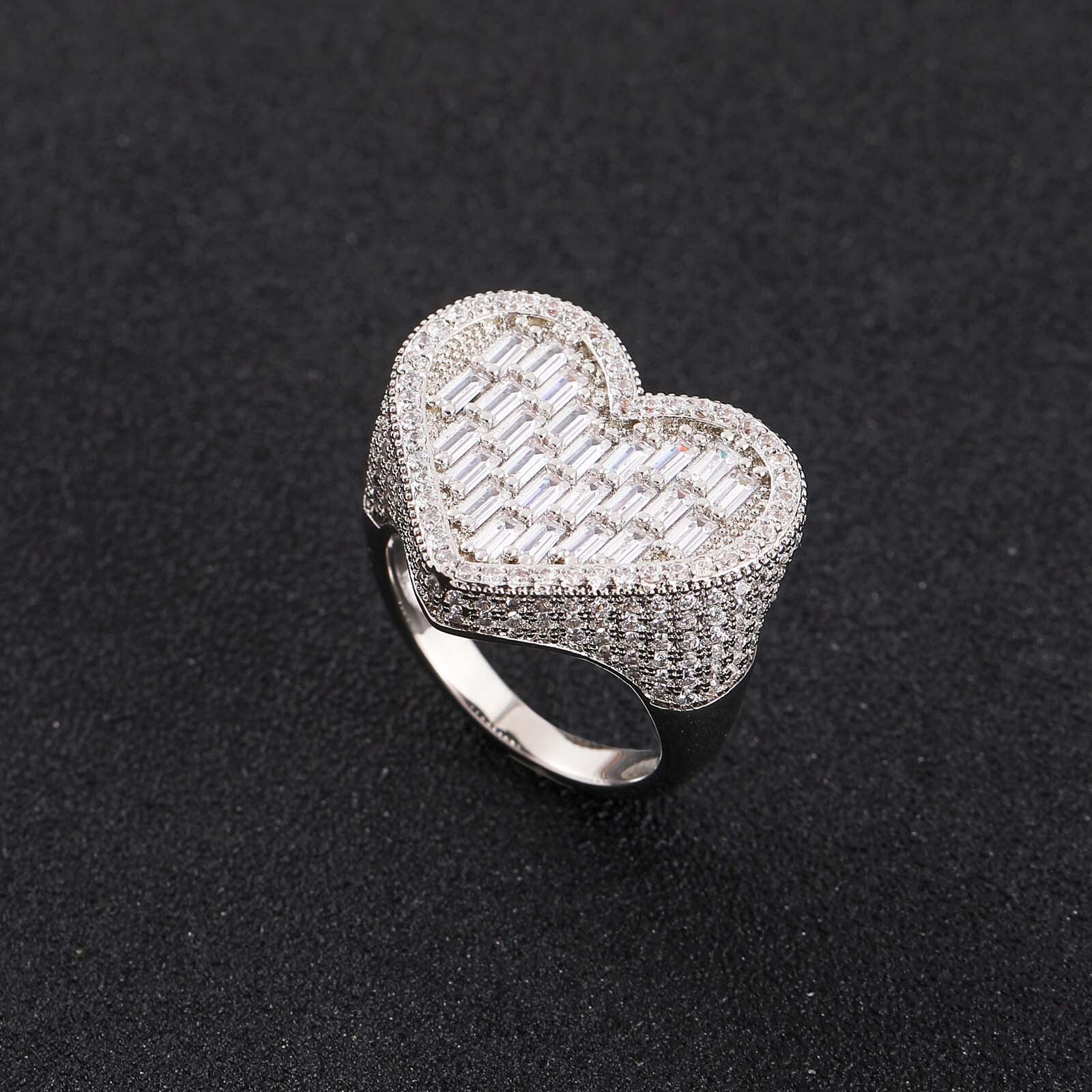 Meisa New Street Trendy People Vertical T-shaped Love Ring Personalized Hip Hop Copper Set Moissanite Heart Ring moissanite
