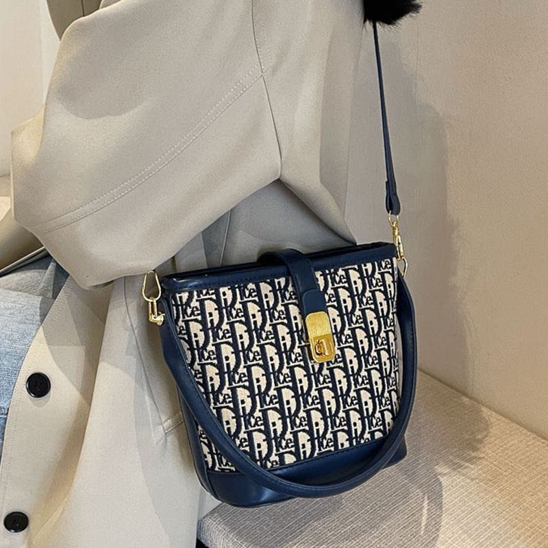 Designer Bag Luxury Bag Shoulder Bag Crossbody Purse Ladies Fashion hot free shipping designer shoulder bags new casual handbag fashionable bucket BAG