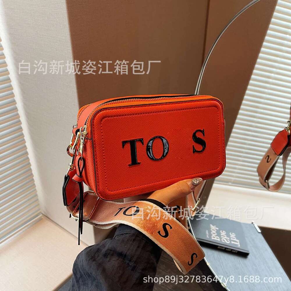 Fashionable Pure Color Camera Hot Sale Of The Season New Simple Handheld Crossbody Personality Trendy Shoulder Bag For M