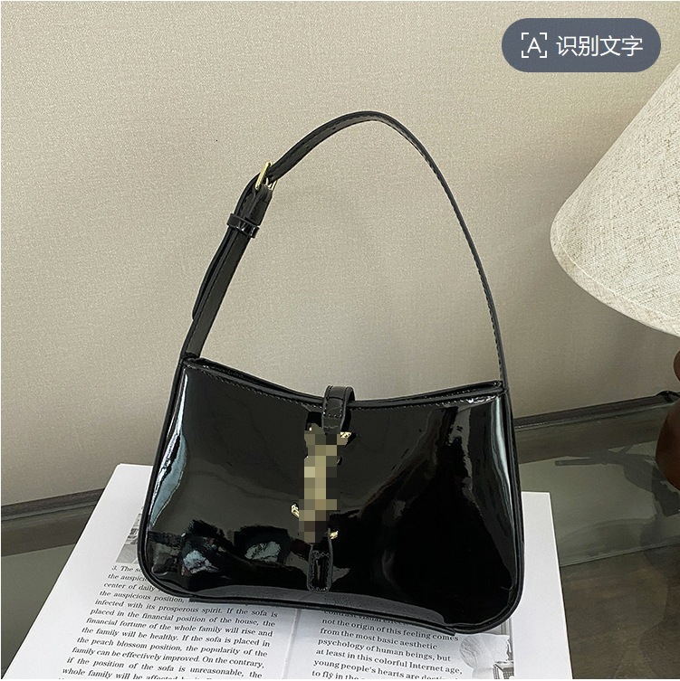 Designer Pack Cross-border Luxury Patent Leather Shiny Shoulder Bag For Women 2025 Luxury Bag New Fashion Handbag High-end Niche Baguette Bag