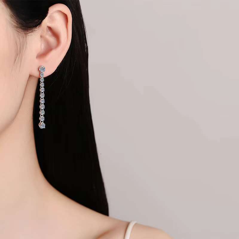 Luxury Factory OEM ODM 925 Sterling Silver Fine Jewelry Round Moissanite Tassel Long Women Wedding Earrings