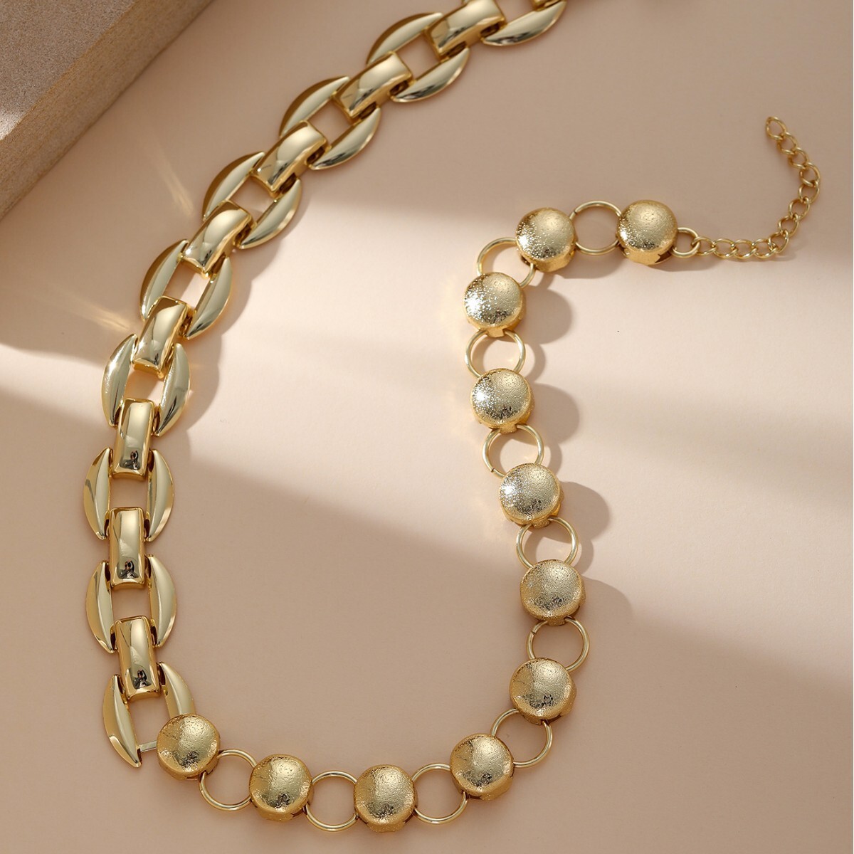 Fashion Trend New Stainless Steel Hollow Patchwork Chunky Simple Rough Necklace