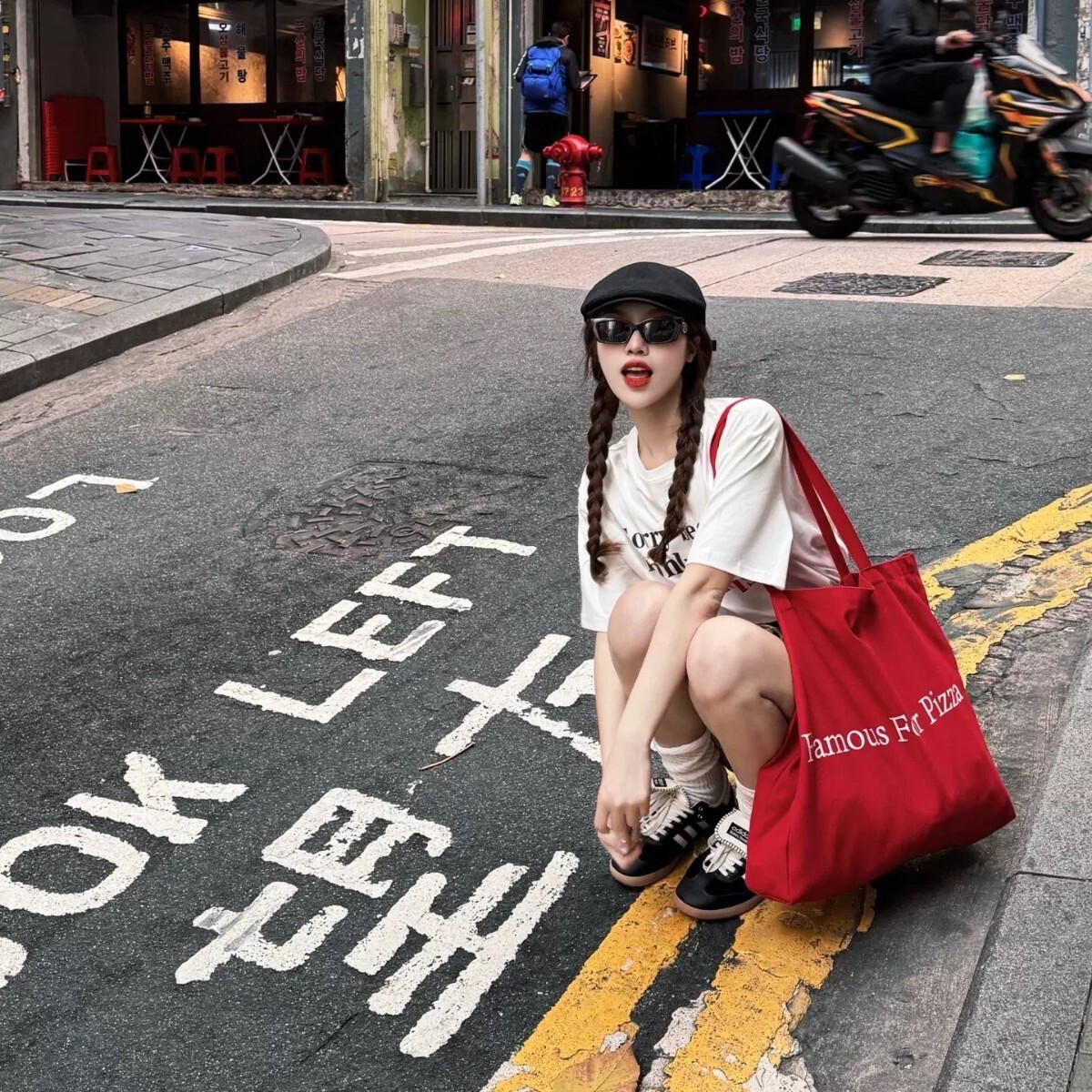designer Korean Style INS Niche Design Lazy Casual Style Large Capacity Red Single Shoulder Commuter Versatile Canvas Bag Thick Version