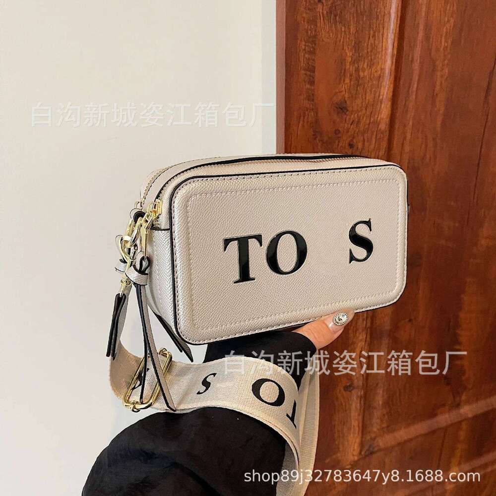 Fashionable Pure Color Camera Hot Sale Of The Season New Simple Handheld Crossbody Personality Trendy Shoulder Bag For M