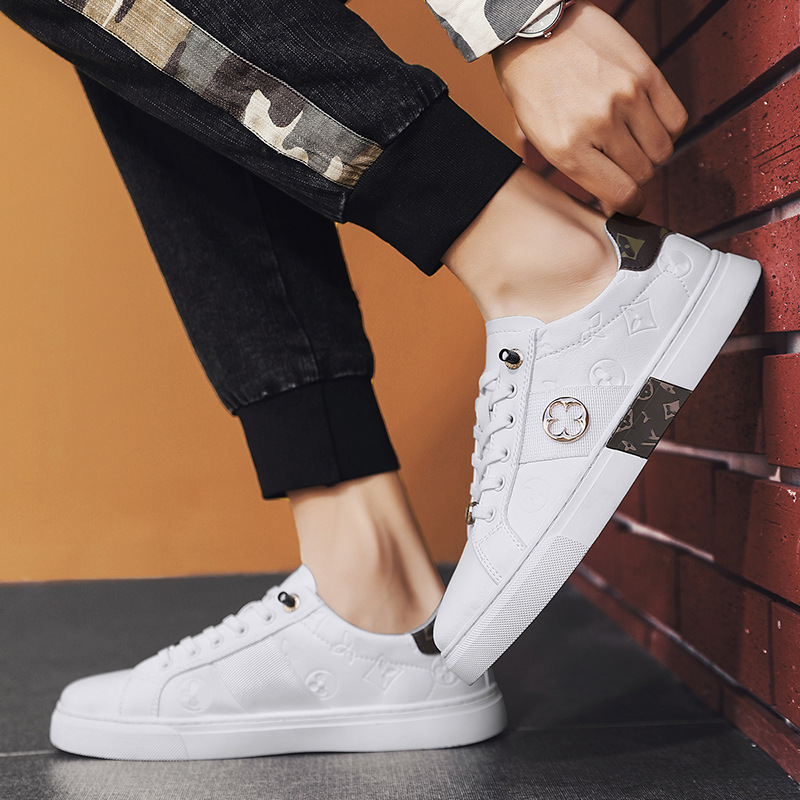New Free shipping designer men's shoes from Europe - light luxury, trendy, versatile, sporty, one-foot, high-end sneakers, and best-selling casua