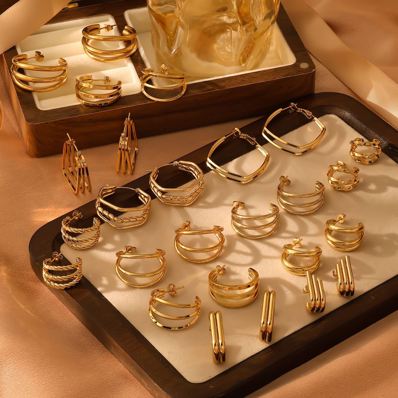 Square Geometric Women's C-Shaped High-End Sense Hoop Hepburn Style Earring