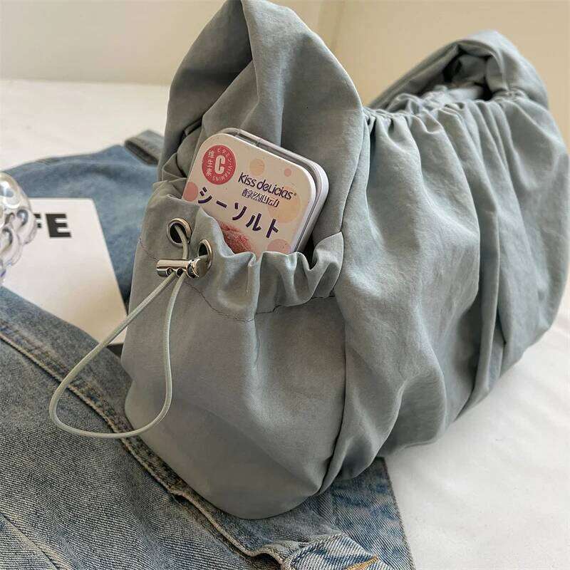 Pleated Design Women Shoulder Bags Nylon Fabric Pure Color Big Capacity Shopper Tote Casual Street Hobo Bag 2024 Branded Handbag