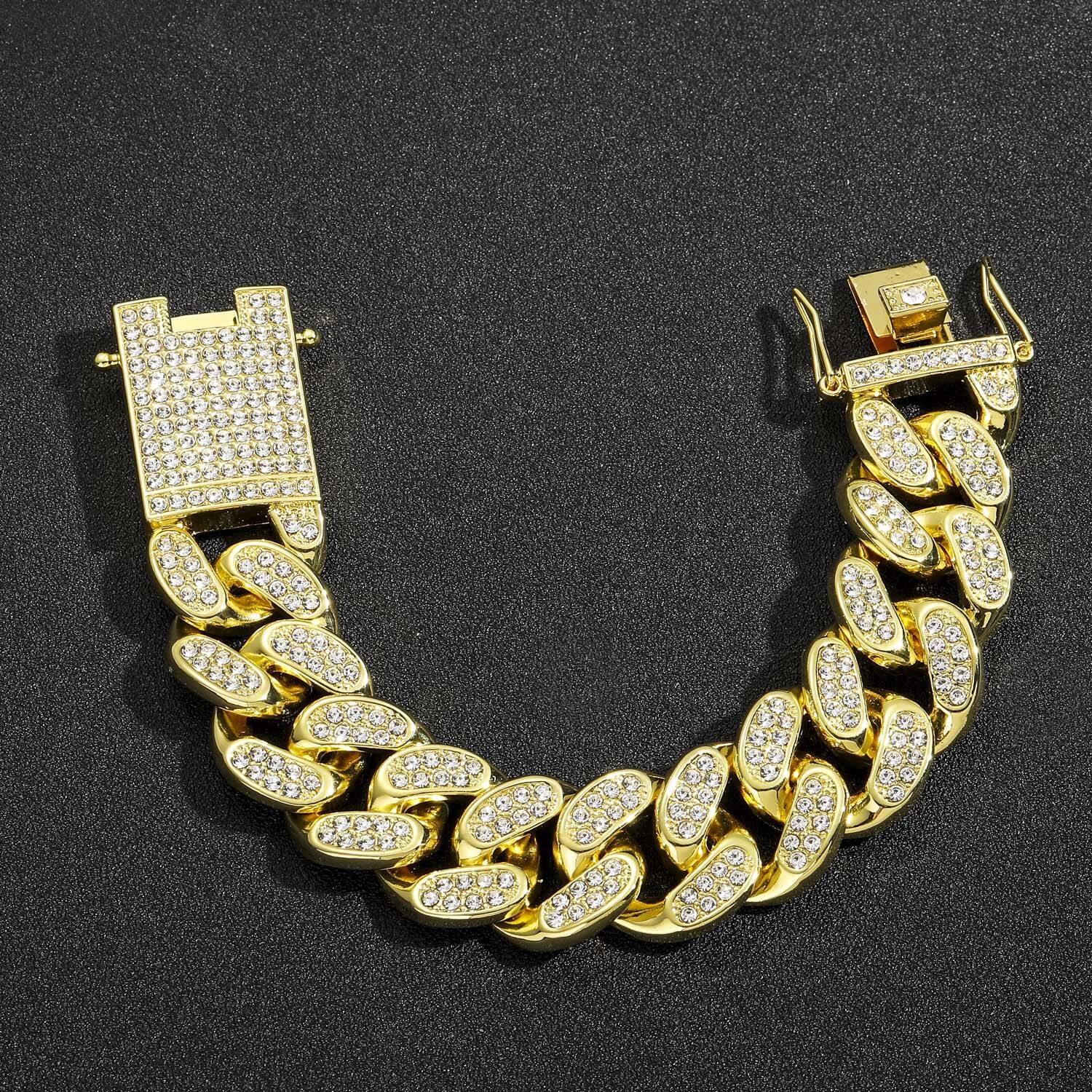 Bold Exaggerated Hip-Hop Bracelet Cuban Chain 20mm Thick Heavy Craft Large Buckle Head Inlaid with Diamonds Street Style Mens Bracelet moissanite