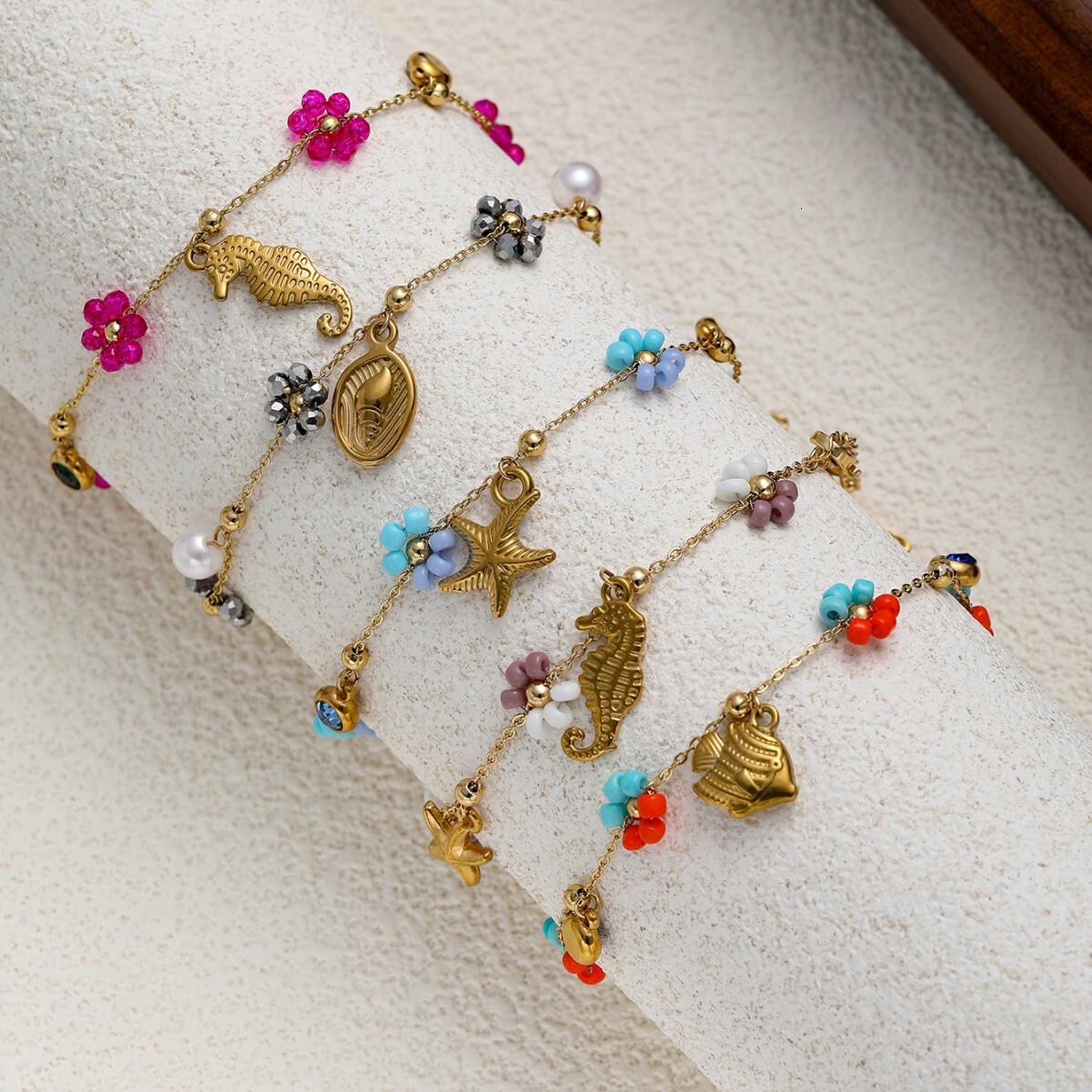 Trendy Fashion Style Stainless Small Bracelet Necklace New Jewelry Set Titanium Steel Flower for Women