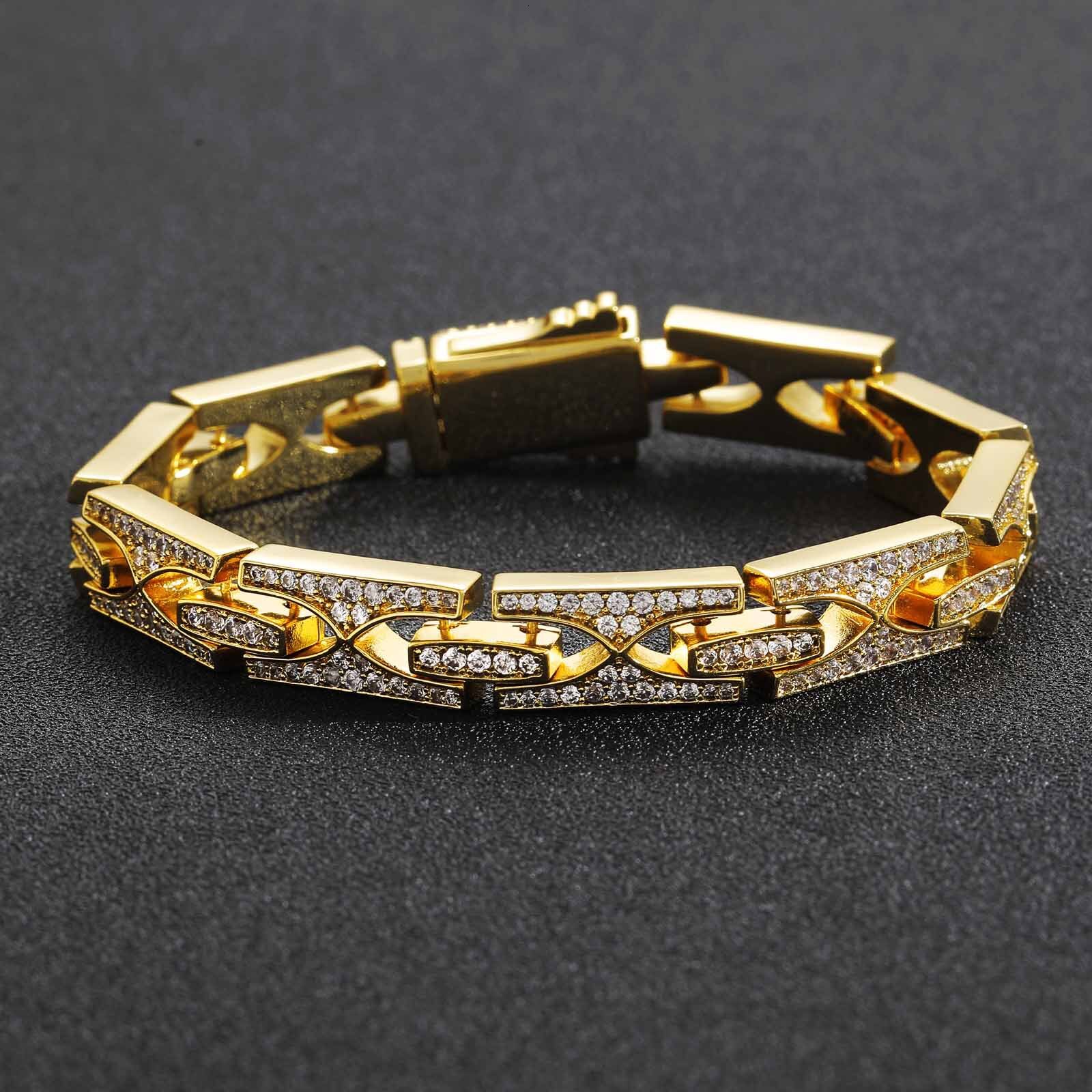 Hip hop bracelet H-shaped 10mm wide spring buckle design Cuban chain bracelet personalized trendy mens accessory moissanite
