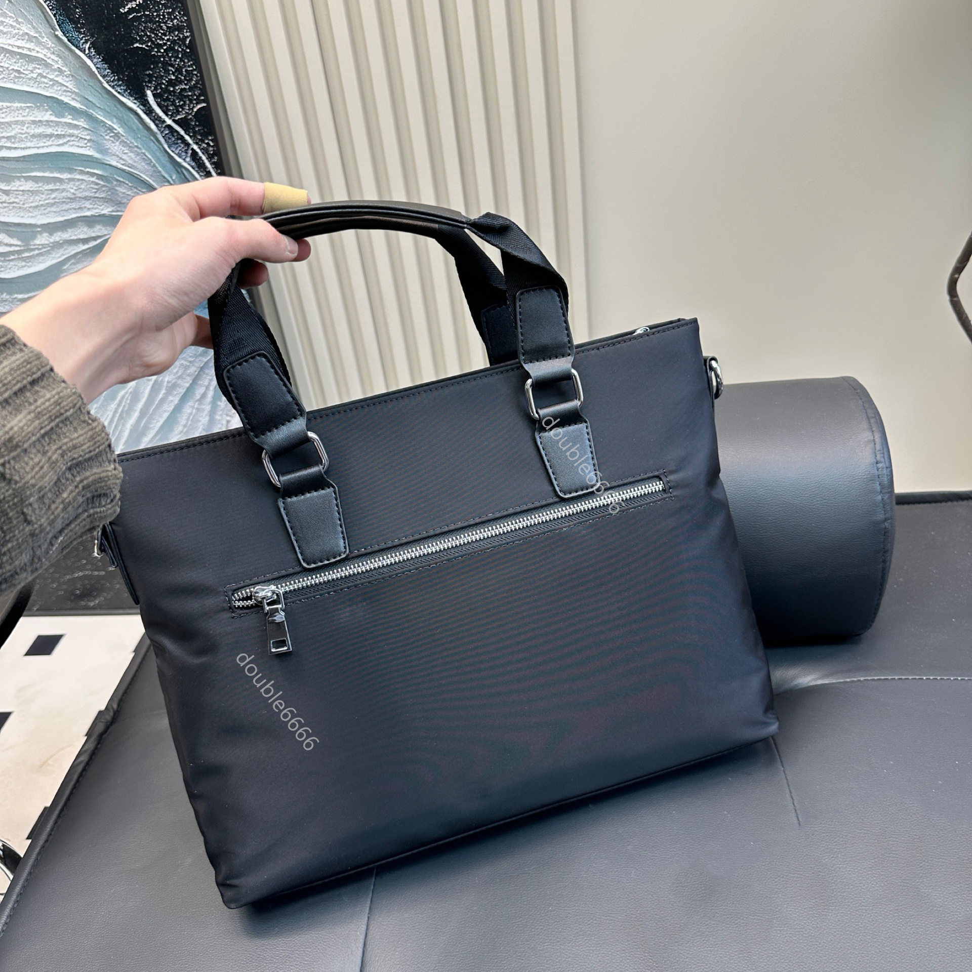 Designer Mans Briefcase Laptop Bag Womens Computer Bag Shoulder Bags Black Portable Simple Crossbody Handbag Business Nylon Messenger Bag Commuter Bag