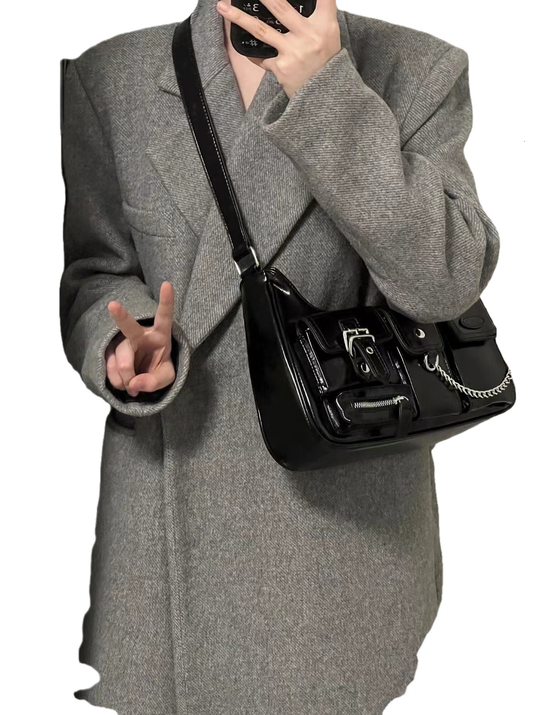 designer High-End Women's Bag Shoulder Bag Black Millennial Trendy Underarm Bag Niche Hong Kong Style Motorcycle Bag Multi-Pocket Messenger Bag