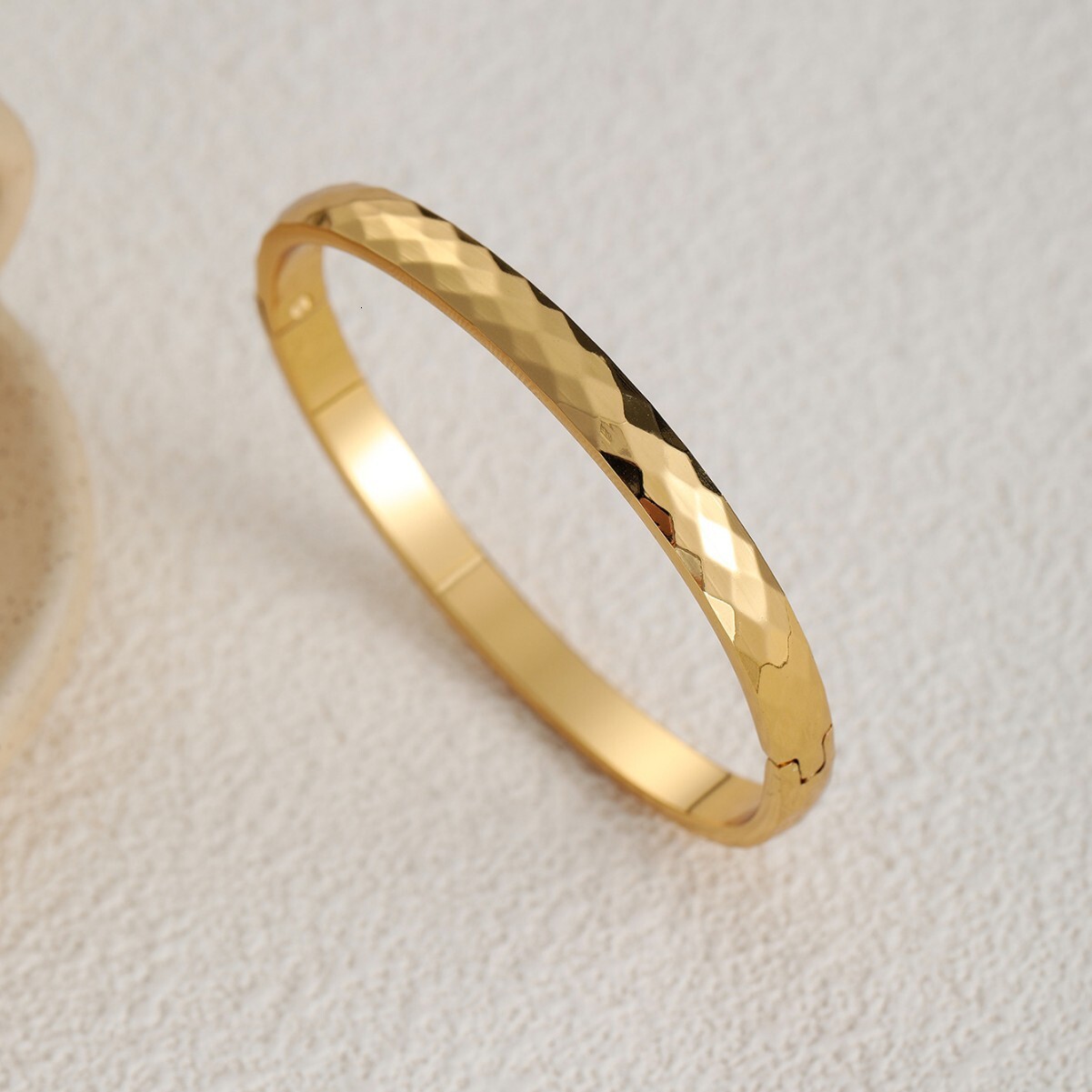 Steel Bracelet Style Light Feel Slightly High-end Women's Accessory