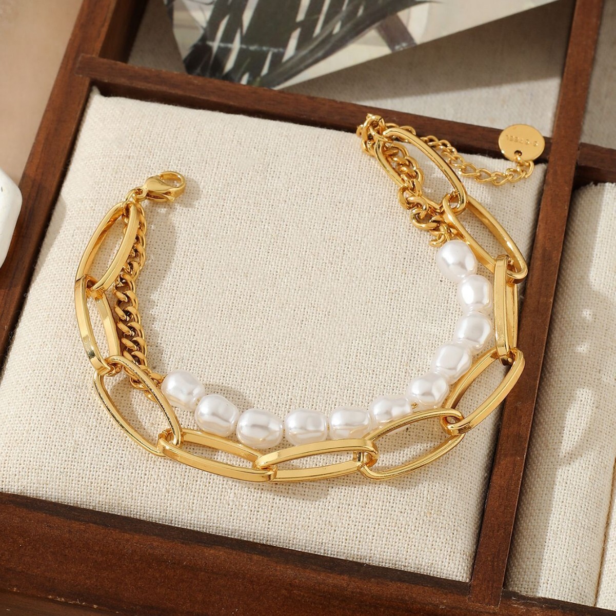Creative Multi-layer Pearl Bracelet Simple Elegant Hip-hop Minimalist Chain
