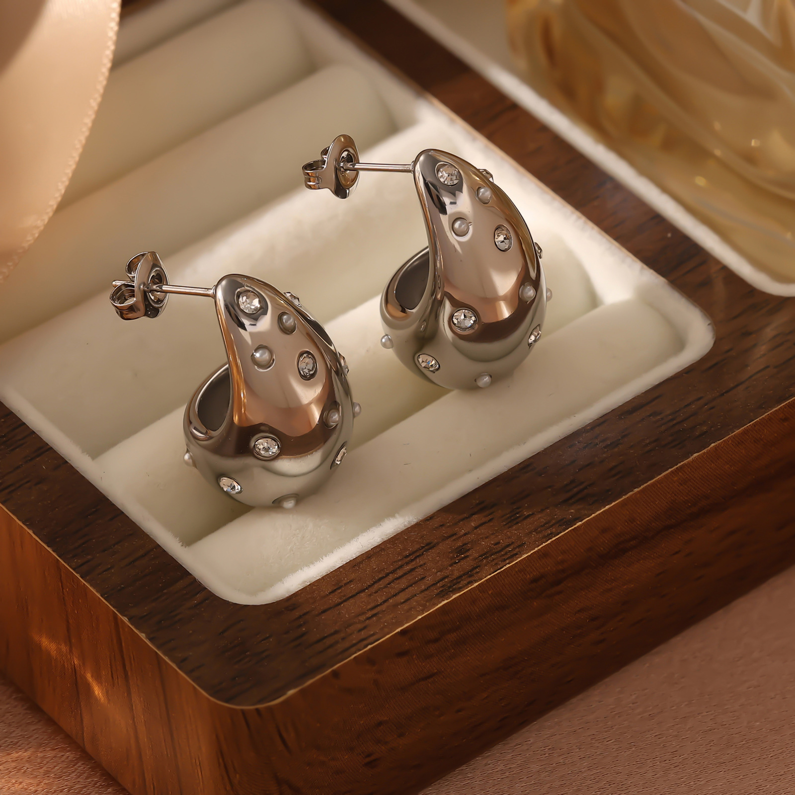 Sense Gold Chubby Water Drop Titanium Steel Women's Fashion Versatile Geometric Earrings