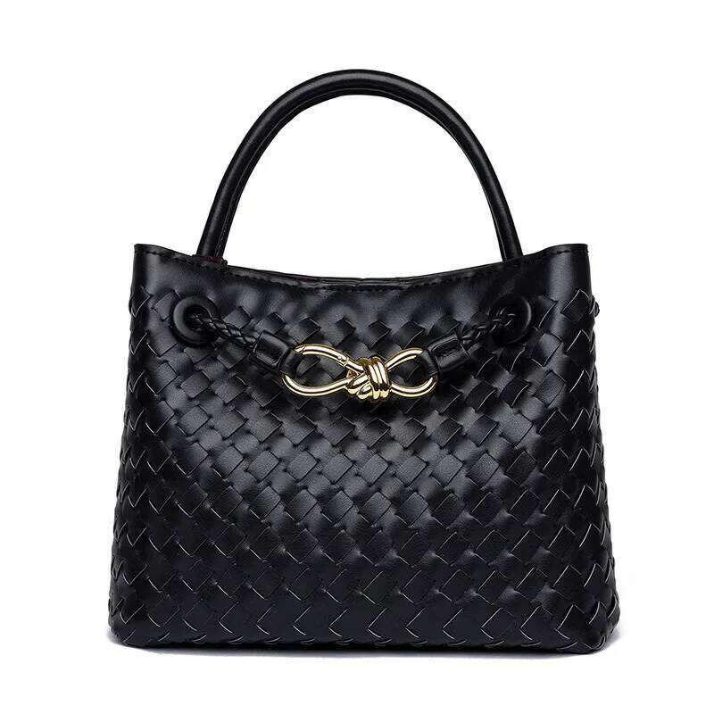 Niche Leather BagShoulder MessengerBag Popular Hand-woven Women's Bag FashionVersatileTemperament Handbag Purses and Handbags
