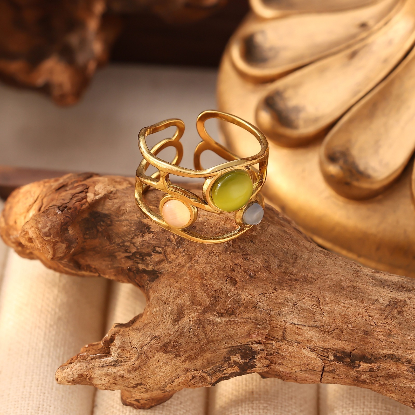 Fashionable and Elegant Design Personality Jewelry Stainless Steel Gold-Plated Green Open Ring