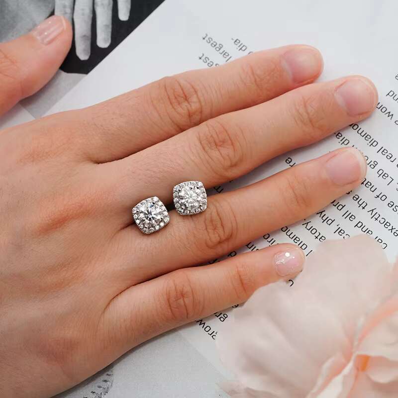 High Quality Moissanite Gemstone Silver 925 Earring Minimalist Jewelry 925 Silver Girls Stud Earrings