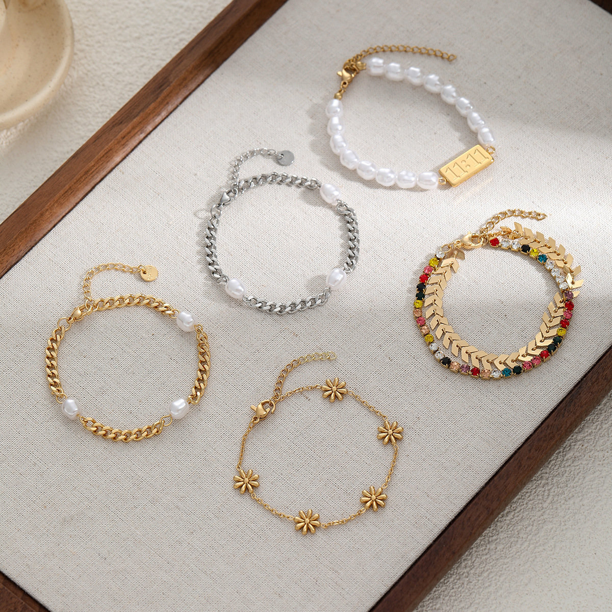 Stainless Steel Tag Pearl Pastoral Style Small Flower Bracelet Elegant Temperament Women