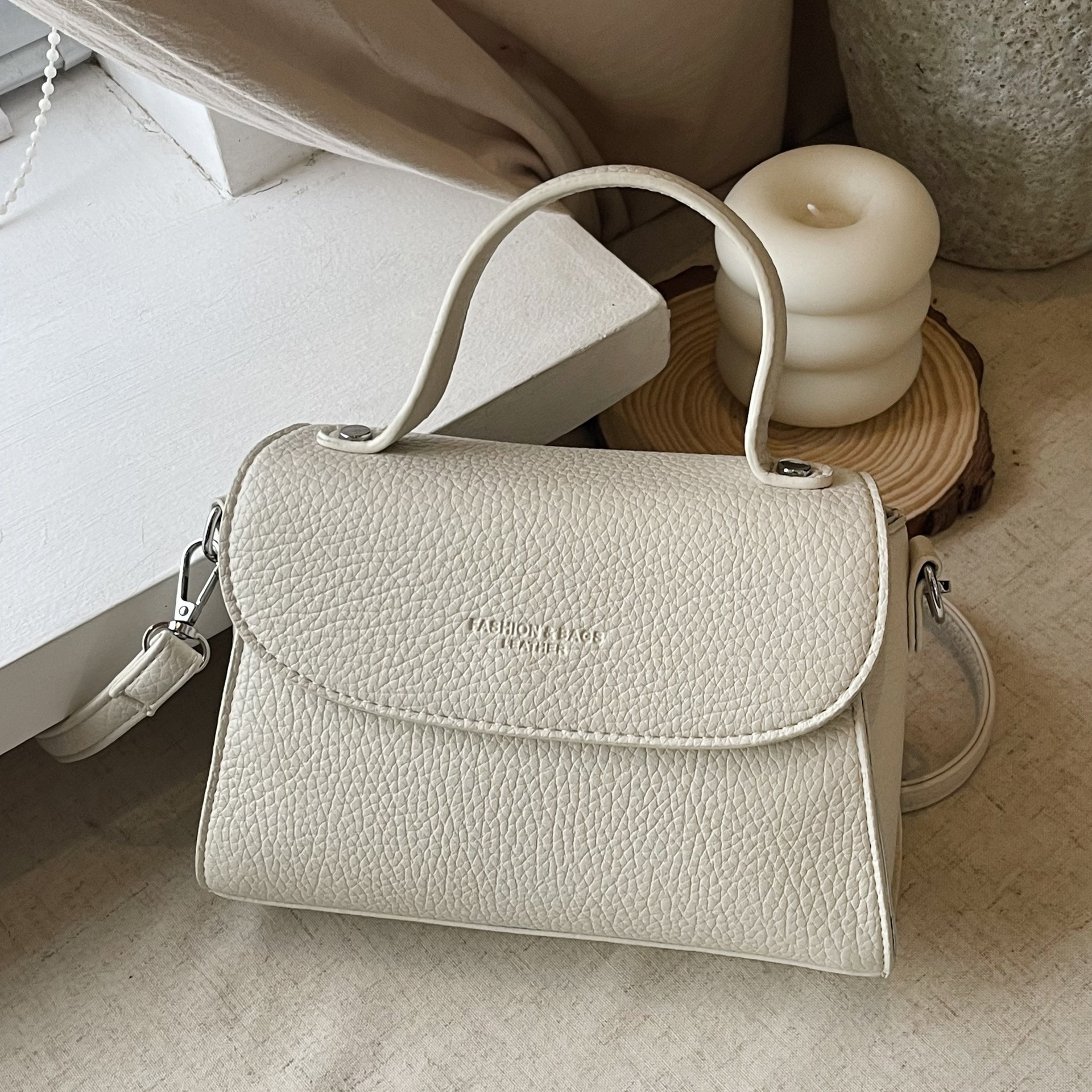 designer Trendy Bags This Year 2025 New Women's Bags Fashion Spring Summer Shoulder Bags High-end Fashion Versatile Crossbody Small Square Bags