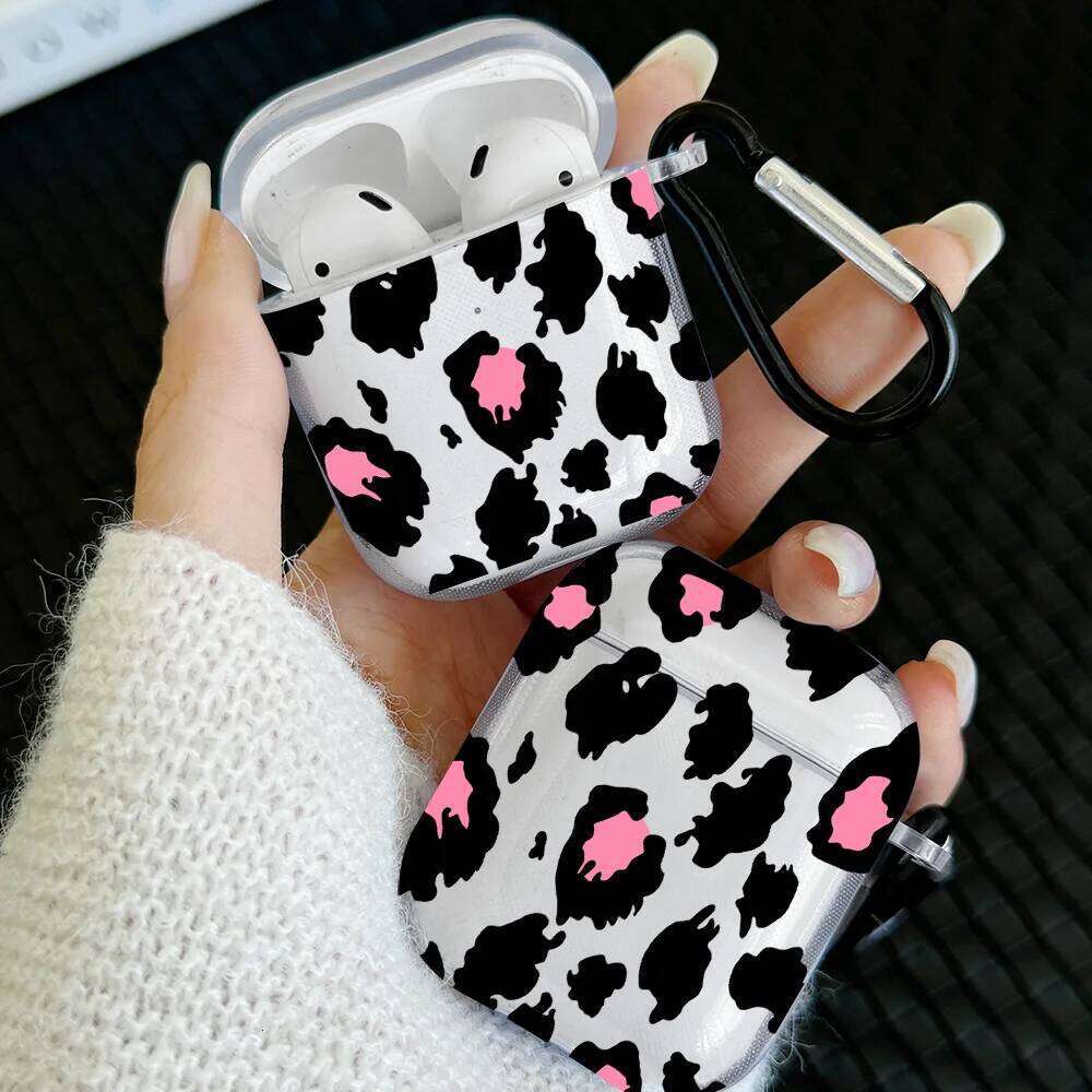 Cute Black Cat Design Pro 2/Pro TPU Earbuds Case For 4 2024 3 1 2 Gen Cover with Keychain Accessory