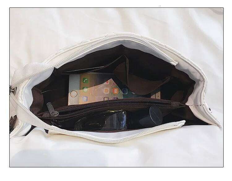 Female Hand Bags 2025 Quilted Sier Crossbody Bag High Quality Classic Plaid Chain Purse Gold Pu Leather Handbag No